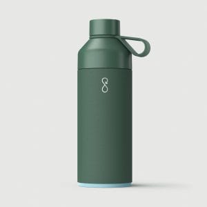 Custom metal water bottle in green