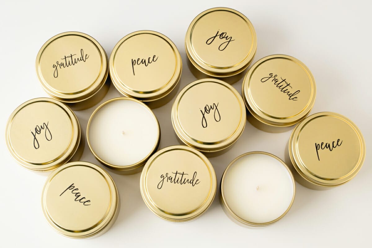 Prosperity Candles are candles for a good cause, helping refugees in the U.S.